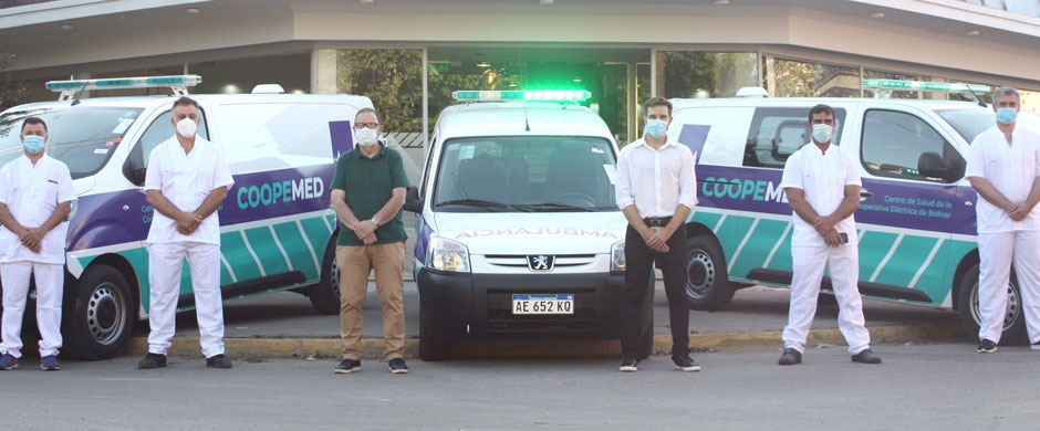 Las unidades cero kilómetros son dos Citroën Jumpy que funcionarán como unidad de traslado y una Peugeot Partner, acondicionadas y equipadas para funcionar como ambulancias con la última tecnología.