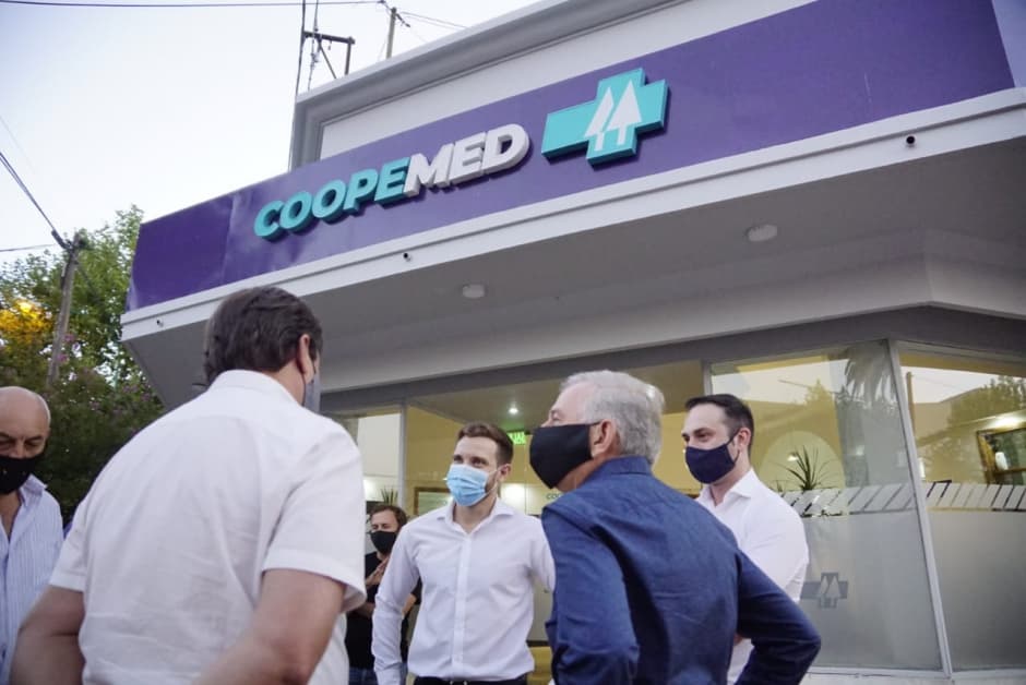 Importante visita de directivos de FEDECOBA