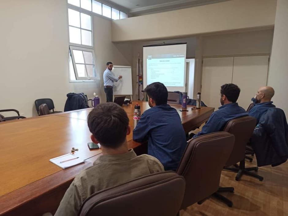 Capacitación con personal de EDEN S.A